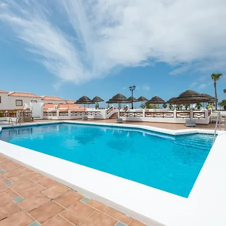 El Beril アパート *